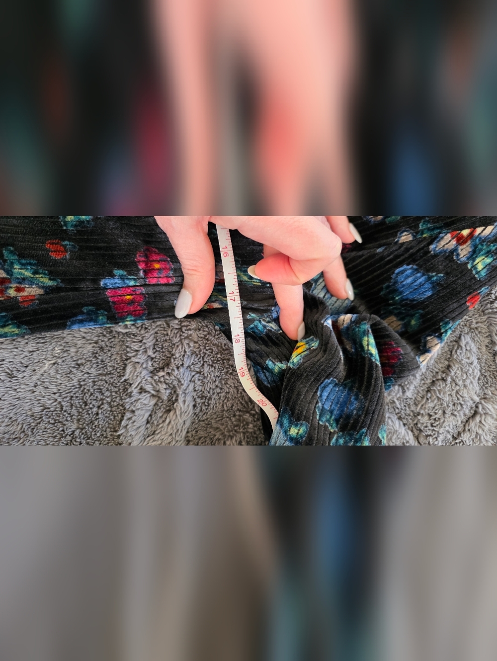 Anthropologie Women's Floral Velvet Blazer - Black Multicolor - Picture 8 of 9